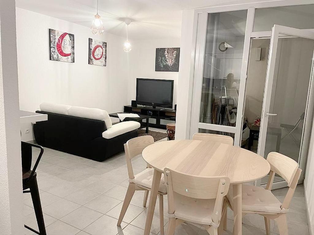Le Velodrome Chic Appartement Marseille Exterior photo